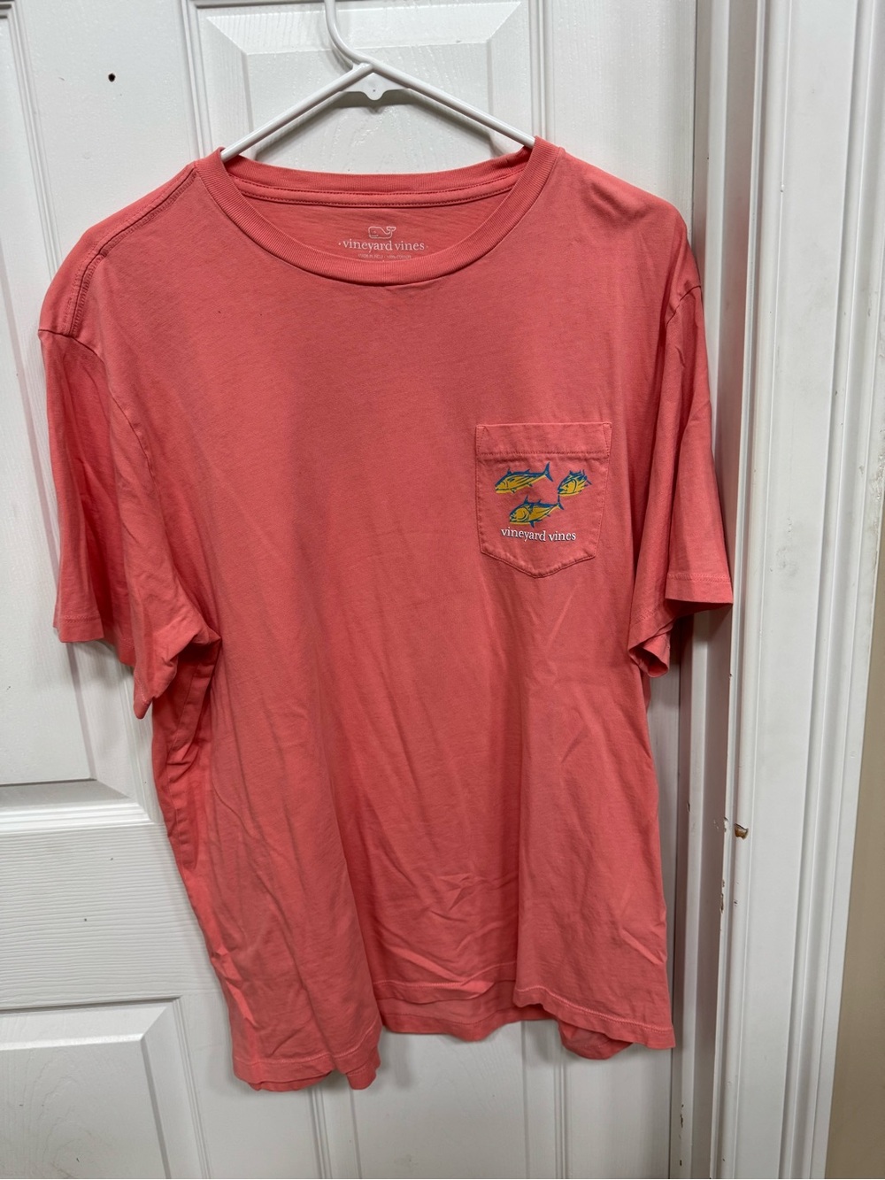 Vineyard Vines Coral Short-Sleeve Pocket Tee with Fish Embroidery